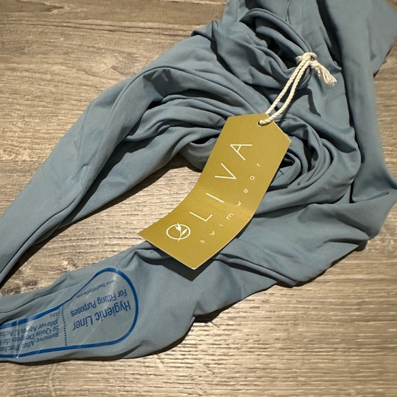 Oliva one piece swimsuit - Picture 2 of 5